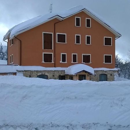 Hotel Il Ghiro Ovindoli Esterno foto