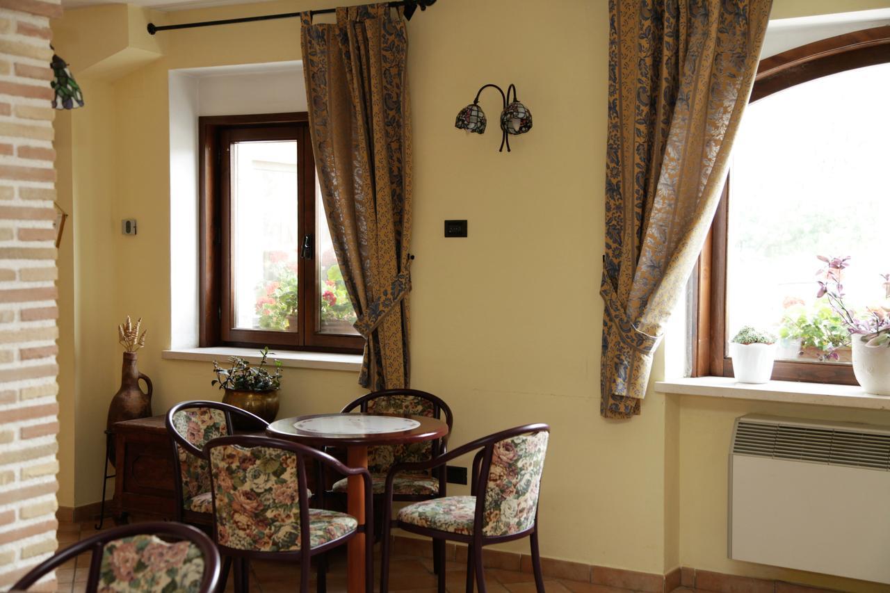Hotel Il Ghiro Ovindoli Esterno foto